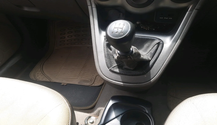 2010 Hyundai i10 SPORTZ 1.2, Petrol, Manual, 1,13,348 km, interior