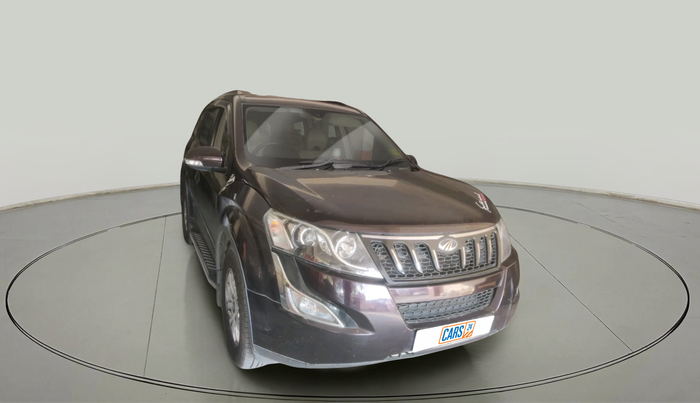 2015 Mahindra XUV500 W10, Diesel, Manual, 77,281 km, exterior