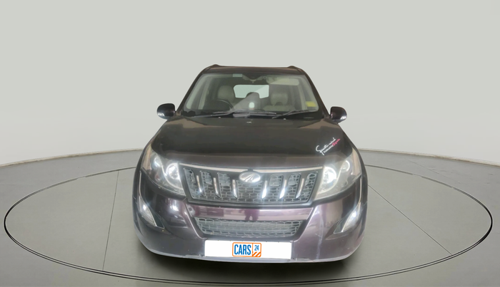 2015 Mahindra XUV500 W10, Diesel, Manual, 77,281 km, exterior