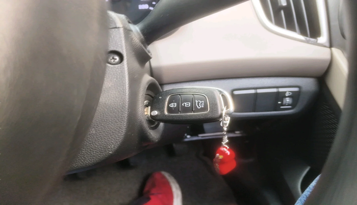 2017 Hyundai Creta E PLUS 1.6 PETROL, Petrol, Manual, 56,065 km, interior