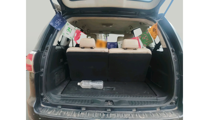 2018 Tata Hexa XE 4X2 7 STR, Diesel, Manual, 1,39,516 km, exterior