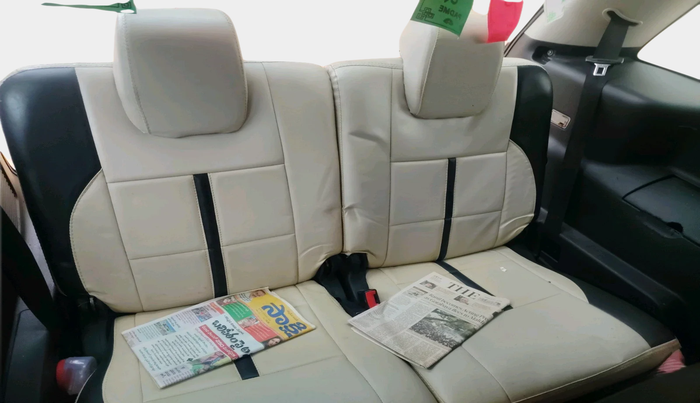 2018 Tata Hexa XE 4X2 7 STR, Diesel, Manual, 1,39,516 km, interior