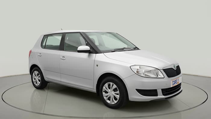 2011 Skoda Fabia AMBIENTE 1.2 MPI, Petrol, Manual, 6,30,000 km, exterior