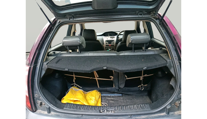 2011 Tata Indica Vista VX QUADRAJET, Diesel, Manual, 1,38,392 km, exterior