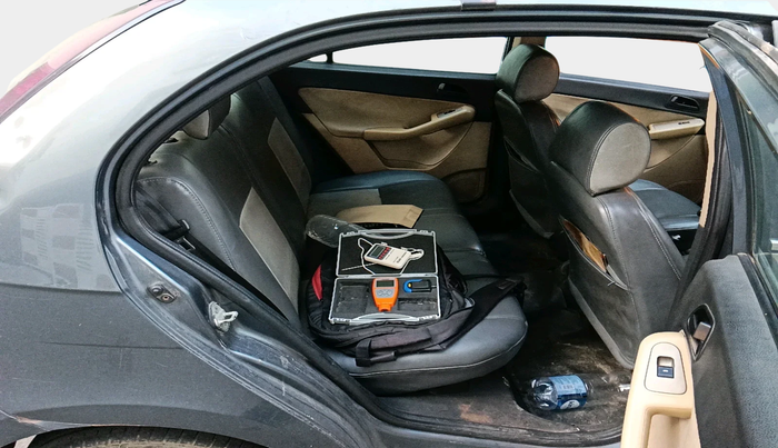 2011 Tata Indica Vista VX QUADRAJET, Diesel, Manual, 1,38,392 km, interior