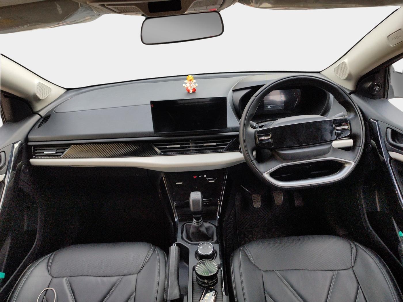 2024 Tata Curvv Creative S 1.2 Petrol 6MT, Petrol, Manual, 3,162 km, interior