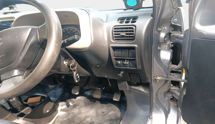 2019 Maruti Eeco 5 STR WITH A/C+HTR, Petrol, Manual, 38,278 km, interior