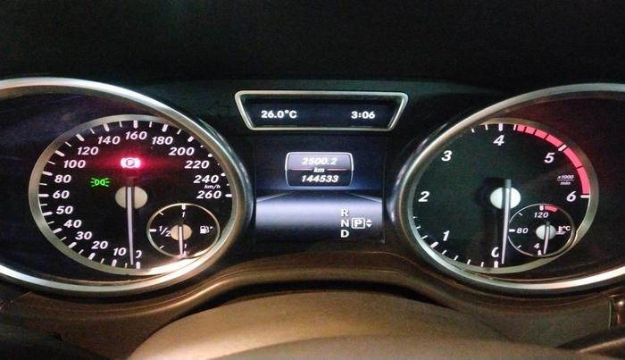2013 Mercedes Benz Ml Class 350 CDI, Diesel, Automatic, 1,44,533 km, interior