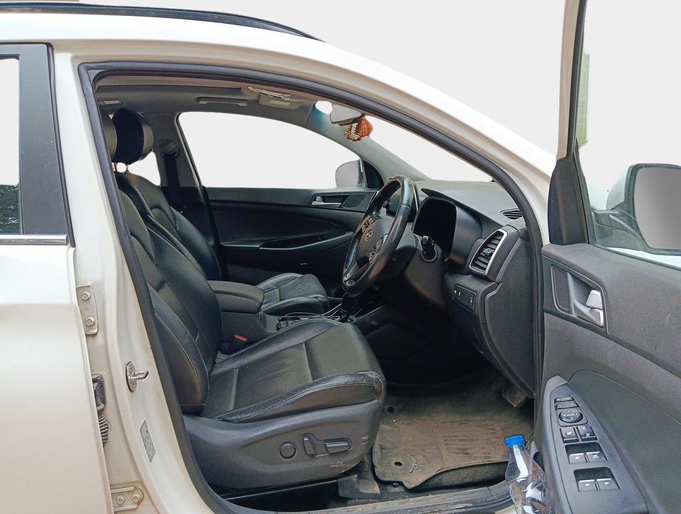 2020 Hyundai Tucson GLS 2WD AT DIESEL, Diesel, Automatic, 1,96,845 km, interior