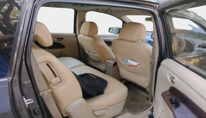 2013 Maruti Ertiga ZDI, Diesel, Manual, 1,36,717 km, interior