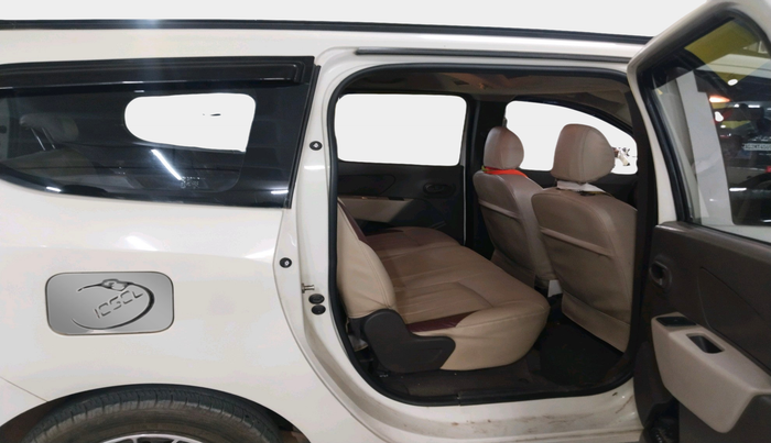 2016 Renault Lodgy 85 PS RXL, Diesel, Manual, 1,85,703 km, interior