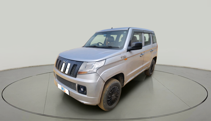 2016 Mahindra TUV300 T4 PLUS, Diesel, Manual, 1,17,465 km, exterior