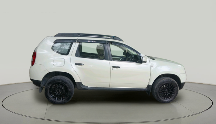 2013 Renault Duster 85 PS RXL DIESEL, Diesel, Manual, 1,04,644 km, exterior