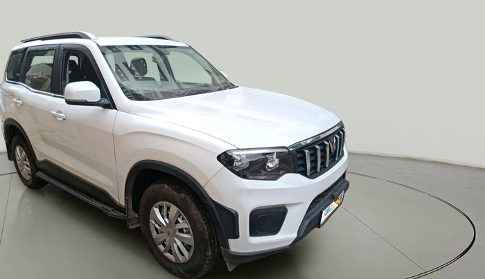 2023 Mahindra SCORPIO-N Z2 DIESEL MT 7 STR, Diesel, Manual, 18,937 km, exterior