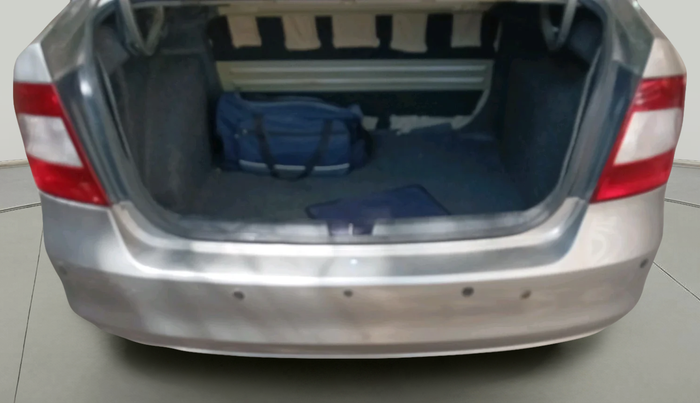 2013 Skoda Rapid AMBITION 1.6 MPI MT PLUS, Petrol, Manual, 63,497 km, exterior