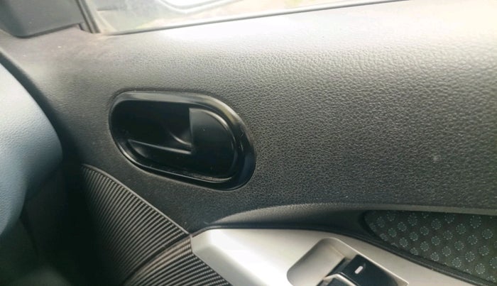 2013 Ford Figo TITANIUM 1.4 DIESEL, Diesel, Manual, 1,33,133 km, interior