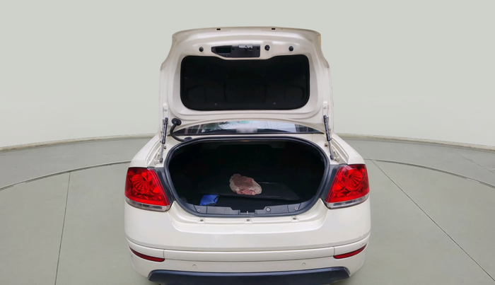 2015 Fiat Linea EMOTION 1.4 L T JET, Petrol, Manual, 73,840 km, exterior