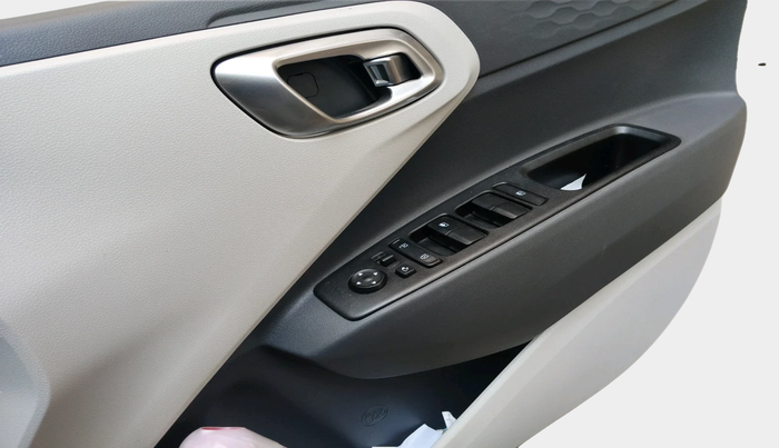 2021 Hyundai AURA SX PLUS 1.2 AMT, Petrol, Automatic, 55,053 km, interior