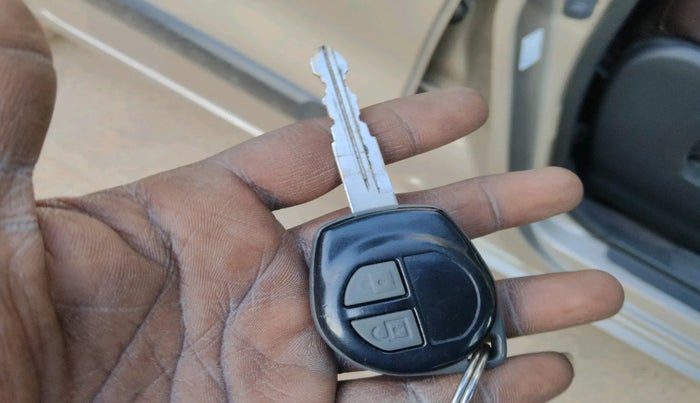 2014 Maruti Wagon R 1.0 VXI, Petrol, Manual, 67,121 km, interior