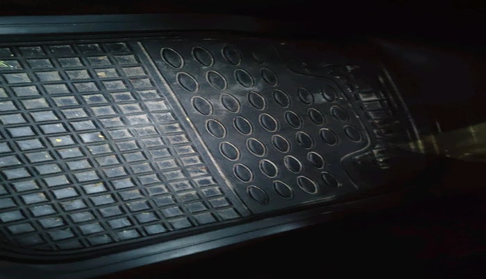 2010 Ford Figo ZXI 1.2 PETROL, Petrol, Manual, 57,147 km, interior