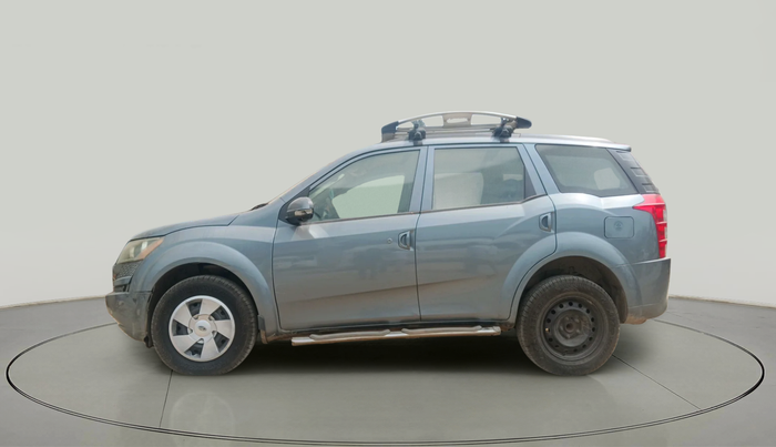 2014 Mahindra XUV500 W4, Diesel, Manual, 1,32,591 km, exterior