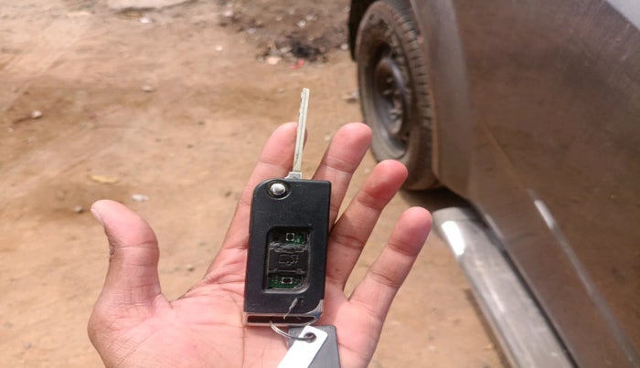 2014 Mahindra XUV500 W4, Diesel, Manual, 1,32,591 km, interior