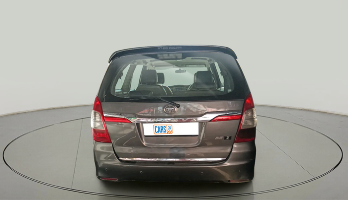 2014 Toyota Innova 2.5 ZX 7 STR, Diesel, Manual, 1,91,145 km, exterior