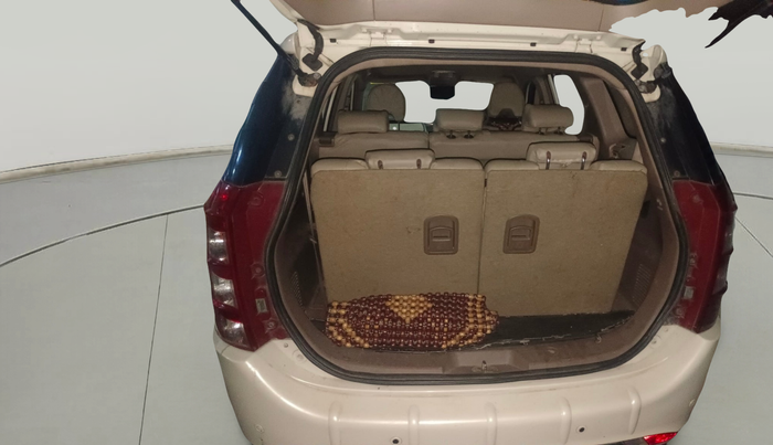 2012 Mahindra XUV500 W8, Diesel, Manual, 1,72,309 km, exterior