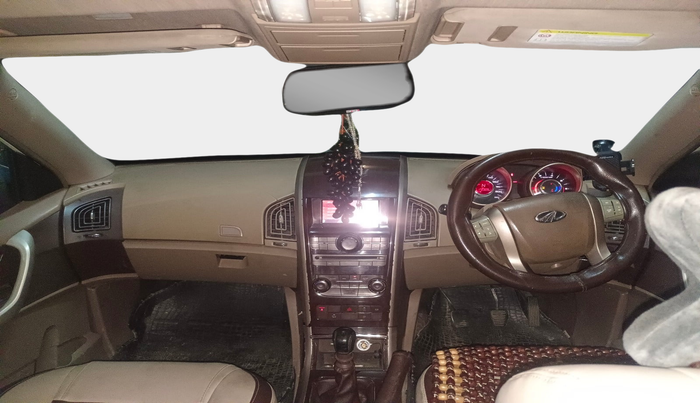 2012 Mahindra XUV500 W8, Diesel, Manual, 1,72,309 km, interior