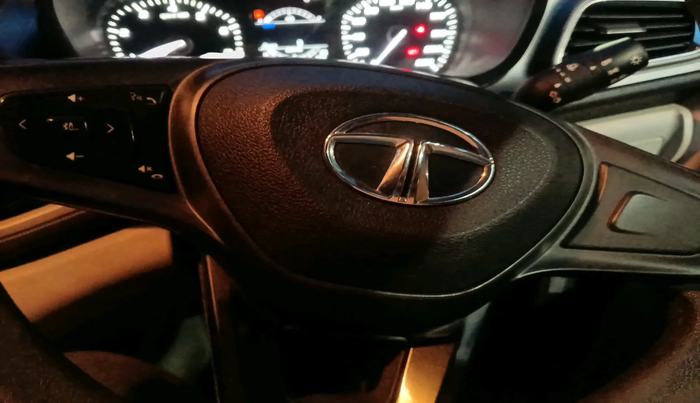 2021 Tata ALTROZ XM PLUS PETROL, Petrol, Manual, 64,185 km, interior