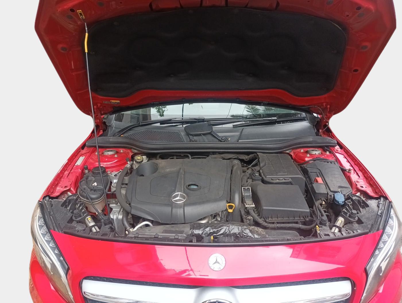 2015 Mercedes Benz GLA Class 200 CDI SPORT, Diesel, Automatic, 80,300 km, exterior