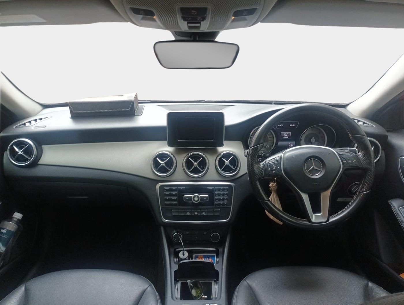 2015 Mercedes Benz GLA Class 200 CDI SPORT, Diesel, Automatic, 80,300 km, interior