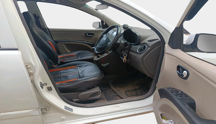 2010 Hyundai i10 ASTA 1.2, Petrol, Manual, 1,15,069 km, interior