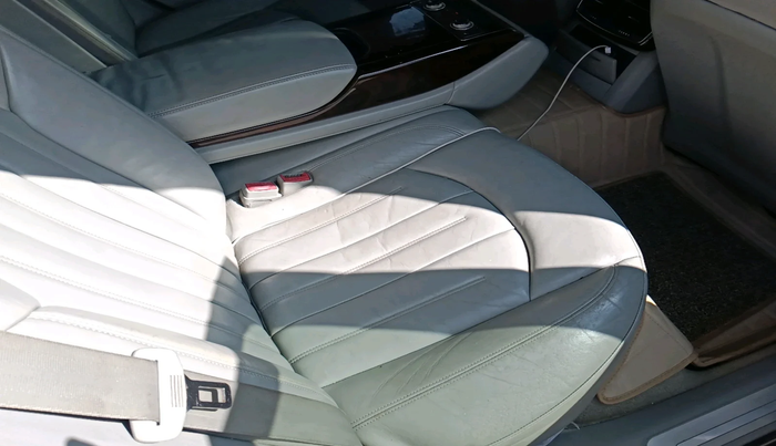 2013 Audi A8L 3.0 TDI quattro, Diesel, Automatic, 85,624 km, interior