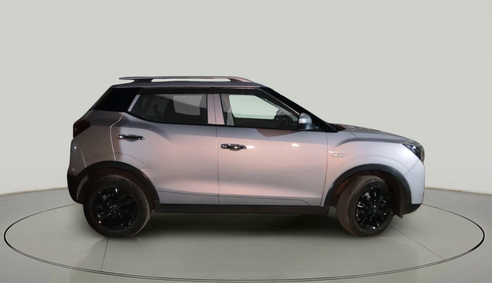 2021 Mahindra XUV300 W4 1.2 PETROL, Petrol, Manual, 73,889 km, exterior