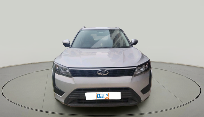 2021 Mahindra XUV300 W4 1.2 PETROL, Petrol, Manual, 73,889 km, exterior