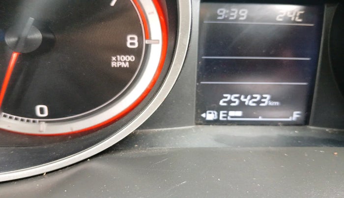 2023 Maruti Swift ZXI, Petrol, Manual, 25,423 km, interior