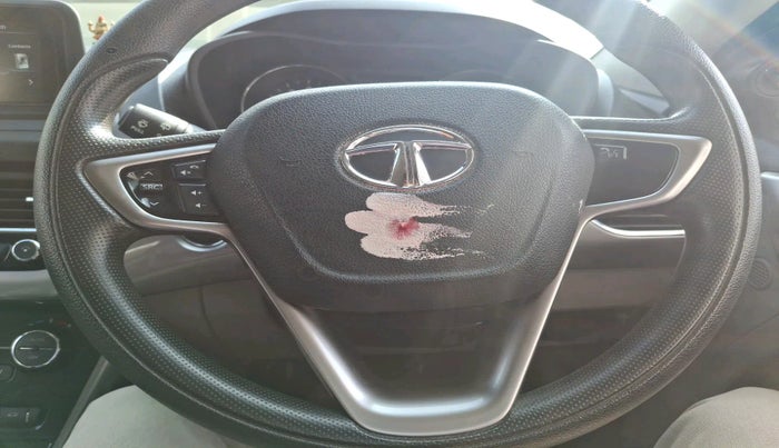 2017 Tata NEXON XZ PLUS PETROL, Petrol, Manual, 26,177 km, interior