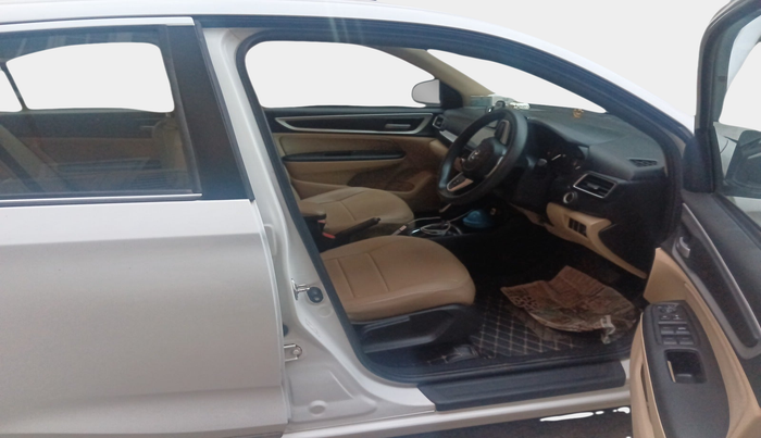2022 Honda Amaze 1.2L I-VTEC VX CVT, Petrol, Automatic, 17,550 km, interior