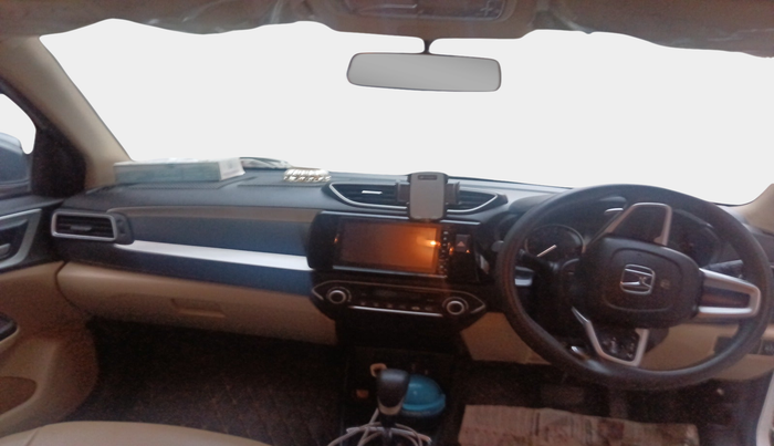 2022 Honda Amaze 1.2L I-VTEC VX CVT, Petrol, Automatic, 17,550 km, interior
