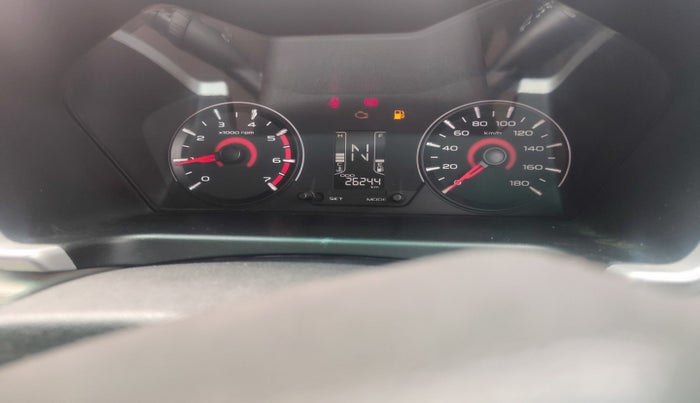 2016 Mahindra Kuv100 K8 6 STR, Petrol, Manual, 26,244 km, interior