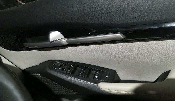 2021 KIA SELTOS GTX (O) 1.4 PETROL, Petrol, Manual, 75,503 km, interior