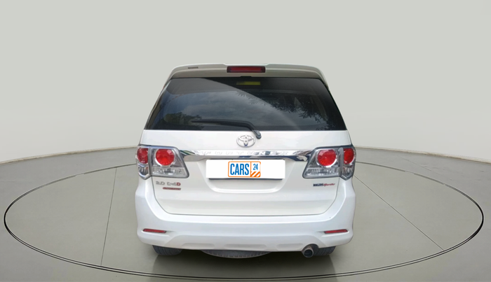 2013 Toyota Fortuner 3.0 4X2 AT, Diesel, Automatic, 2,05,220 km, exterior