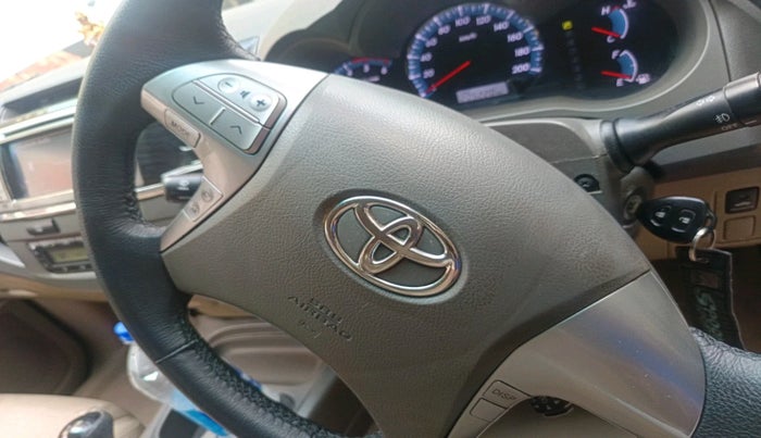 2013 Toyota Fortuner 3.0 4X2 AT, Diesel, Automatic, 2,05,220 km, interior