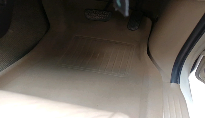 2013 Toyota Fortuner 3.0 4X2 AT, Diesel, Automatic, 2,05,220 km, interior