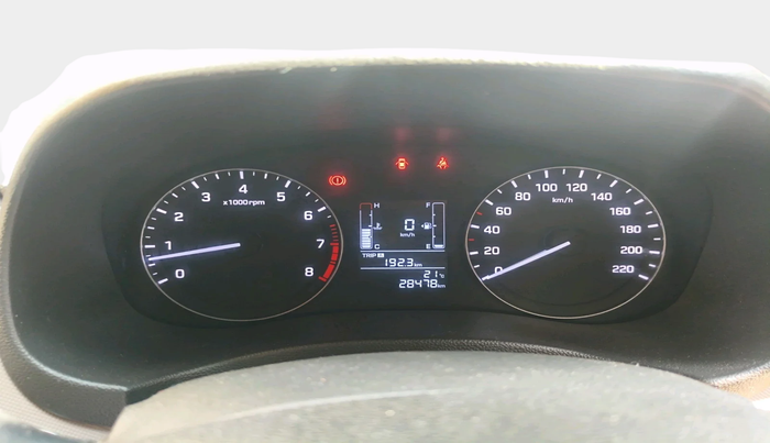 2016 Hyundai Creta SX PLUS 1.6 PETROL, Petrol, Manual, 28,478 km, interior