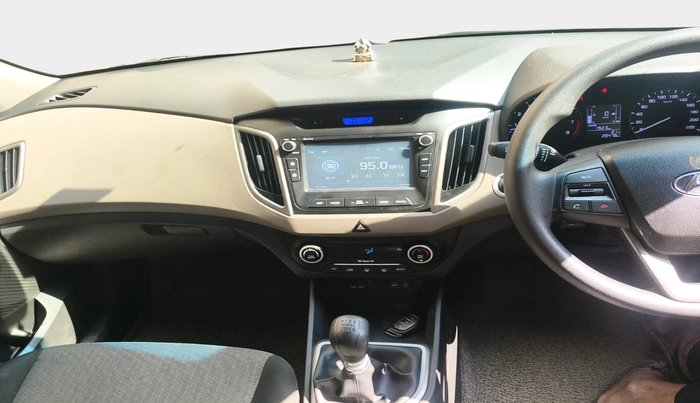 2016 Hyundai Creta SX PLUS 1.6 PETROL, Petrol, Manual, 28,478 km, interior