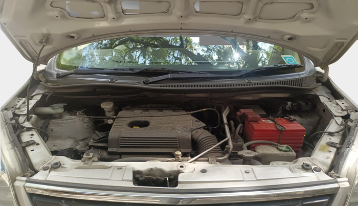 2015 Maruti Wagon R 1.0 VXI, Petrol, Manual, 50,243 km, exterior