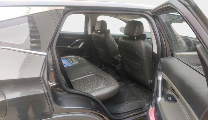 2021 Tata Harrier XMA 2.0L KRYOTEC, Diesel, Automatic, 28,446 km, interior
