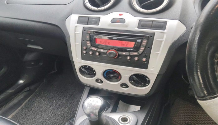 2011 Ford Figo TITANIUM 1.2 PETROL, Petrol, Manual, 80,416 km, interior